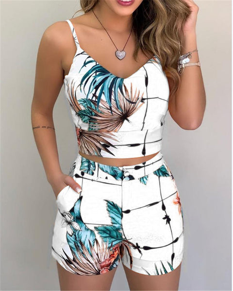 Summer Plant Flower Strap Slim Fit Shorts