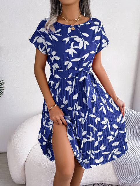 Spring And Summer Leisure Leaves Short Sleeve Pleated Dress