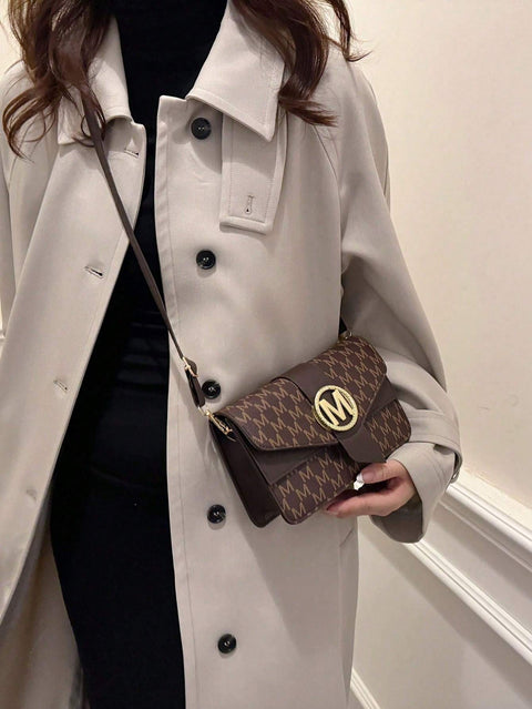 Fashionable And Versatile Girl&
