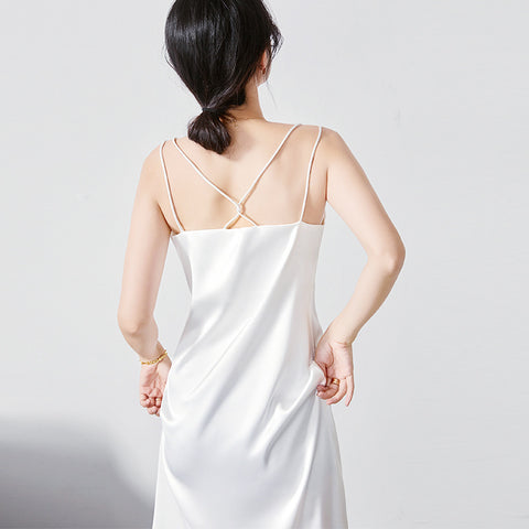 Slim-fit silk suspender skirt mid-length