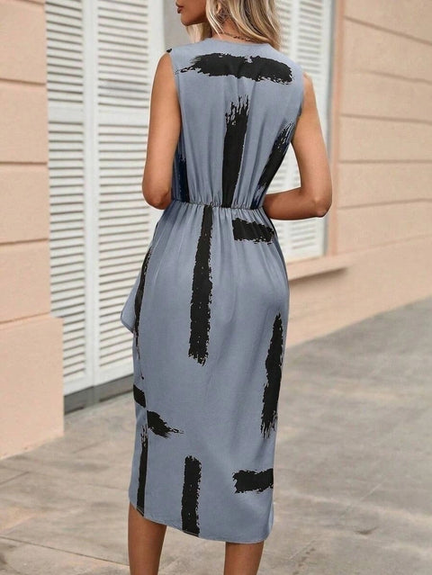 Summer New V-neck Wooden Ear Sleeveless Skirt