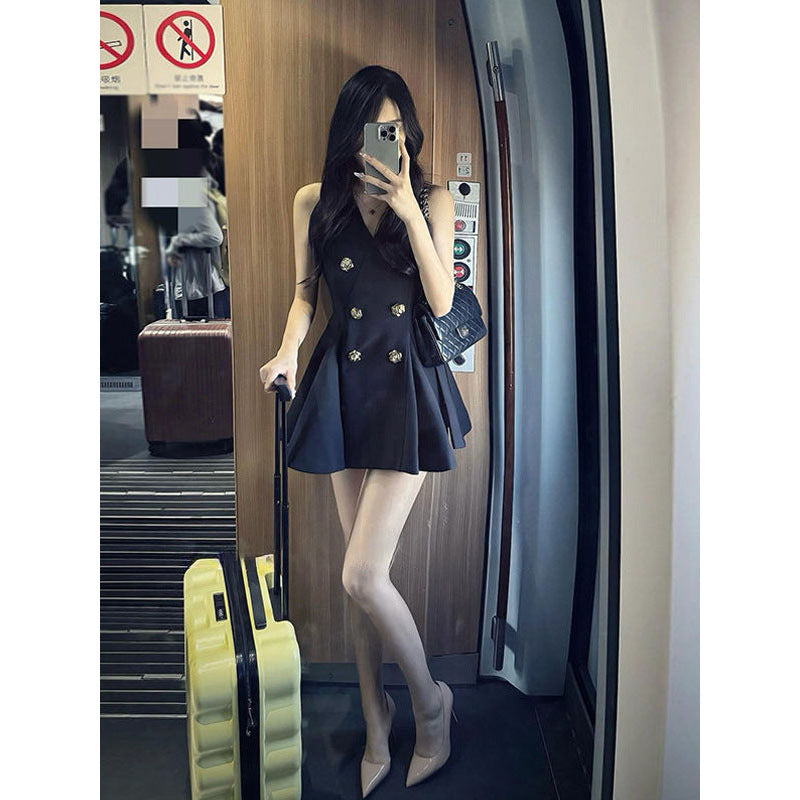 Women's V-neck Tight Waist A- Line Pleated Short Skirt