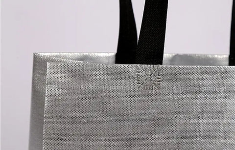 200pcs Custom Logo bags Gold shopping tote bags with logo Non woven bags Silvery clothes bags Shoes bags Three size