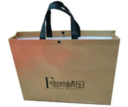 200pcs Custom Logo bags Gold shopping tote bags with logo Non woven bags Silvery clothes bags Shoes bags Three size