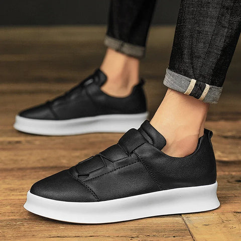 Leather Men Shoes lace up Fashion Formal Men Shoes outdoor Moccasins Italian Breathable Male Driving Shoes for men sneakers