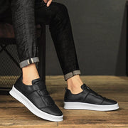 Leather Men Shoes lace up Fashion Formal Men Shoes outdoor Moccasins Italian Breathable Male Driving Shoes for men sneakers