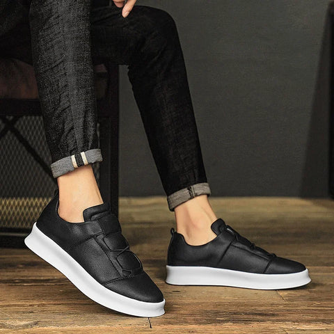 Leather Men Shoes lace up Fashion Formal Men Shoes outdoor Moccasins Italian Breathable Male Driving Shoes for men sneakers