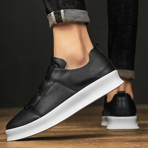Leather Men Shoes lace up Fashion Formal Men Shoes outdoor Moccasins Italian Breathable Male Driving Shoes for men sneakers