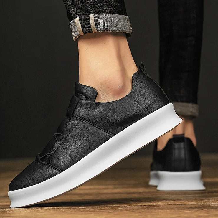Leather Men Shoes lace up Fashion Formal Men Shoes outdoor Moccasins Italian Breathable Male Driving Shoes for men sneakers