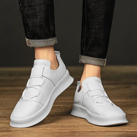 Leather Men Shoes lace up Fashion Formal Men Shoes outdoor Moccasins Italian Breathable Male Driving Shoes for men sneakers