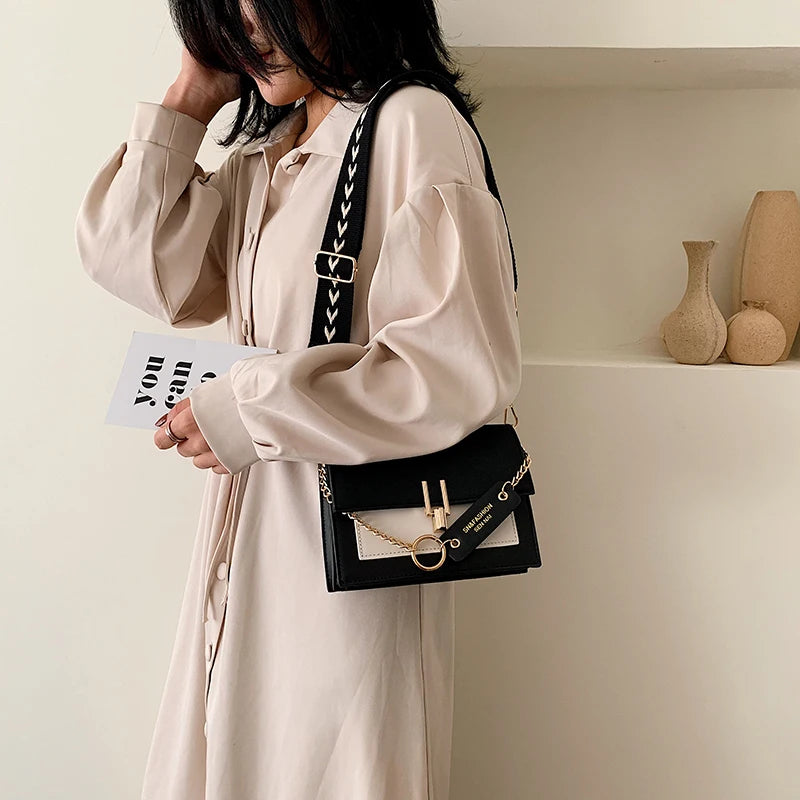 2023 New Ladies Messenger Bags Fashion Mobile Phone Bags Casual Shoulder Bags Contrast Color Ladies Bags Luxury Designer Bags