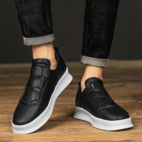 Leather Men Shoes lace up Fashion Formal Men Shoes outdoor Moccasins Italian Breathable Male Driving Shoes for men sneakers