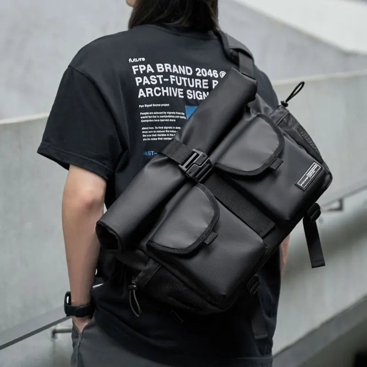 Fashion Casual Men Roll Top Shoulder Messenger Bag Large Size Outdoor Cycling Crossbody Side Bags Male Urban Trend Daypack