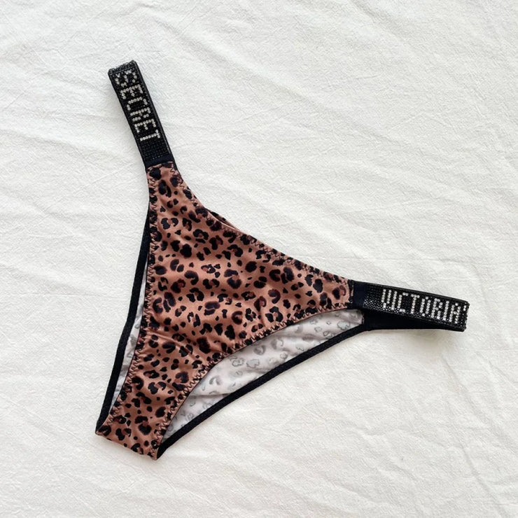 G-shaped thong pants, sports underwear, thong-style underwear, fashionable underwear, sexy satin, short and slim style underwear