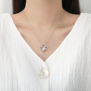 Women's Mind Act Upon Mind Elegant Graceful Necklace