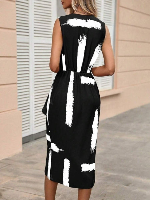 Summer New V-neck Wooden Ear Sleeveless Skirt